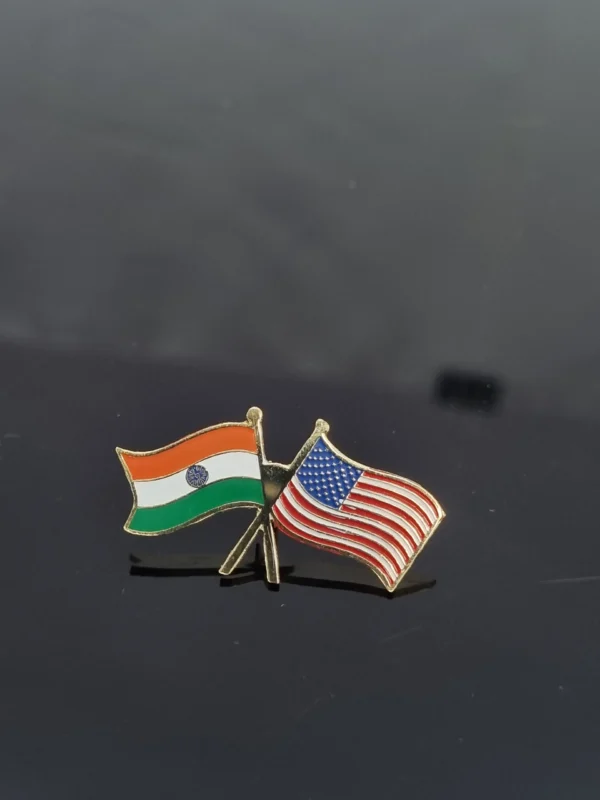 Crossed India and USA flag lapel pin
